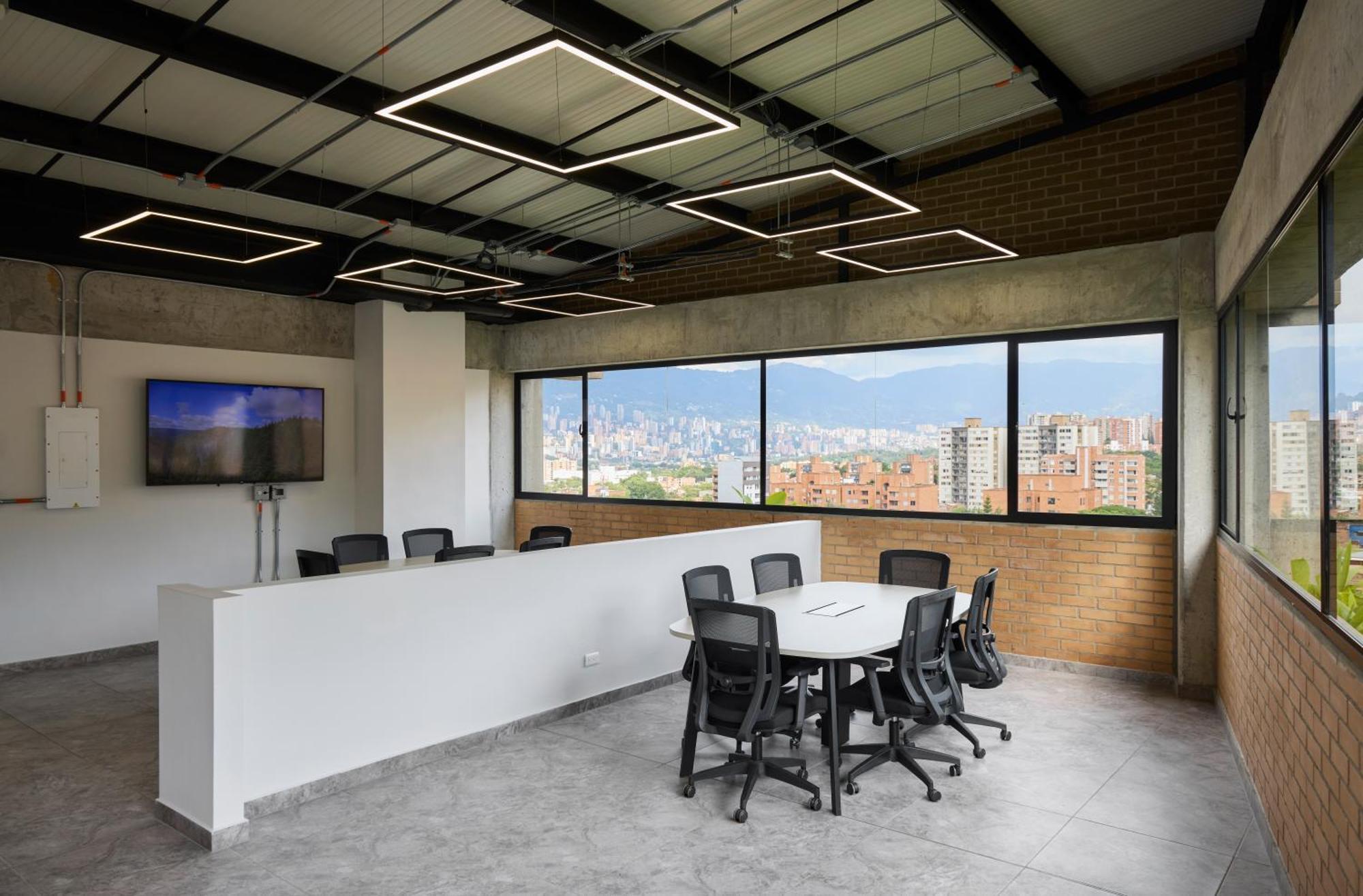 30 Living Suites Medellin Exterior photo